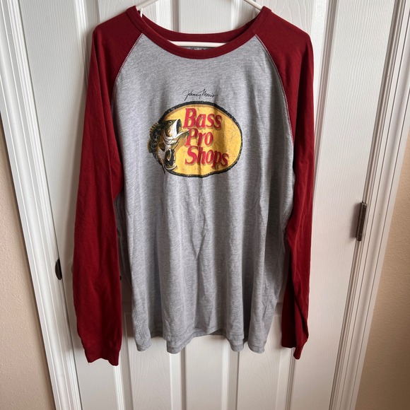 Bass Pro Shops Johnny Morris XL Gray Red Long Sleeve Raglan Fishing T Shirt - Picture 1 of 7